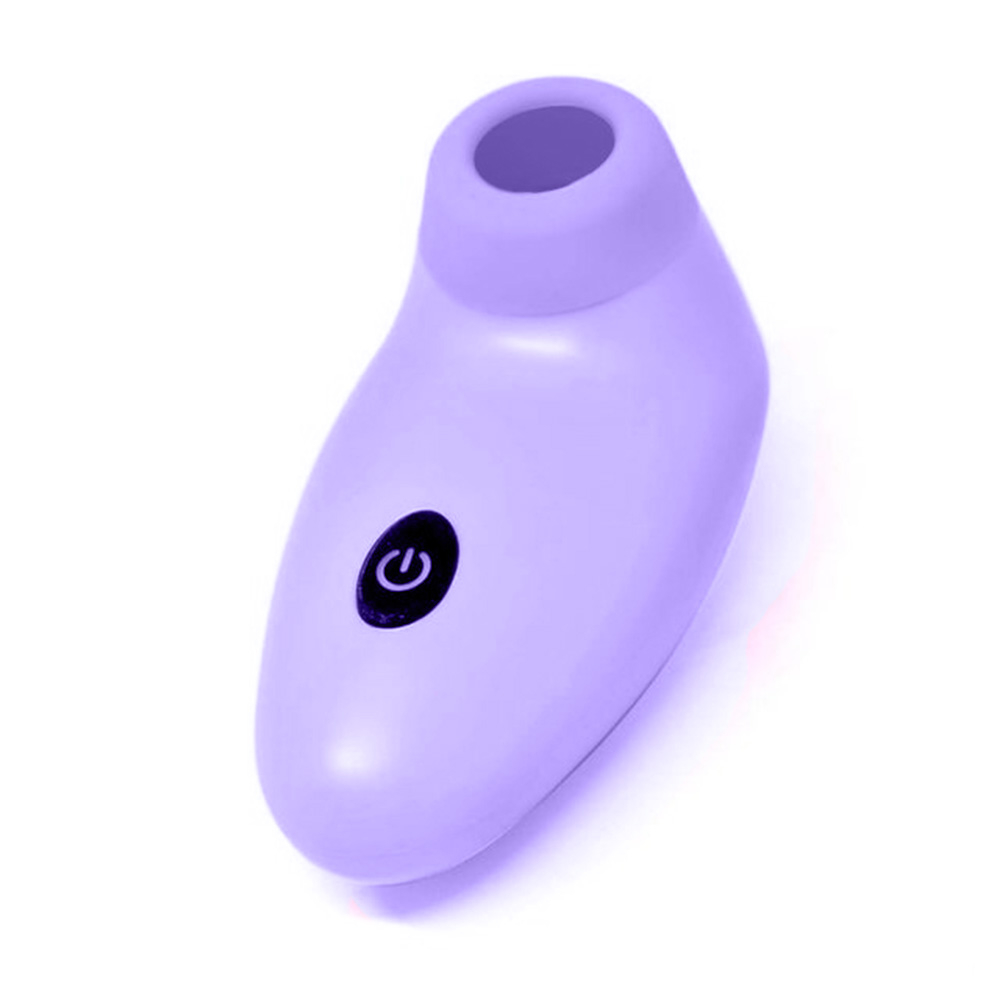 Vibrador Sugador Amazon Hot Roxo em vista angular, mostrando seu formato ergon�mico