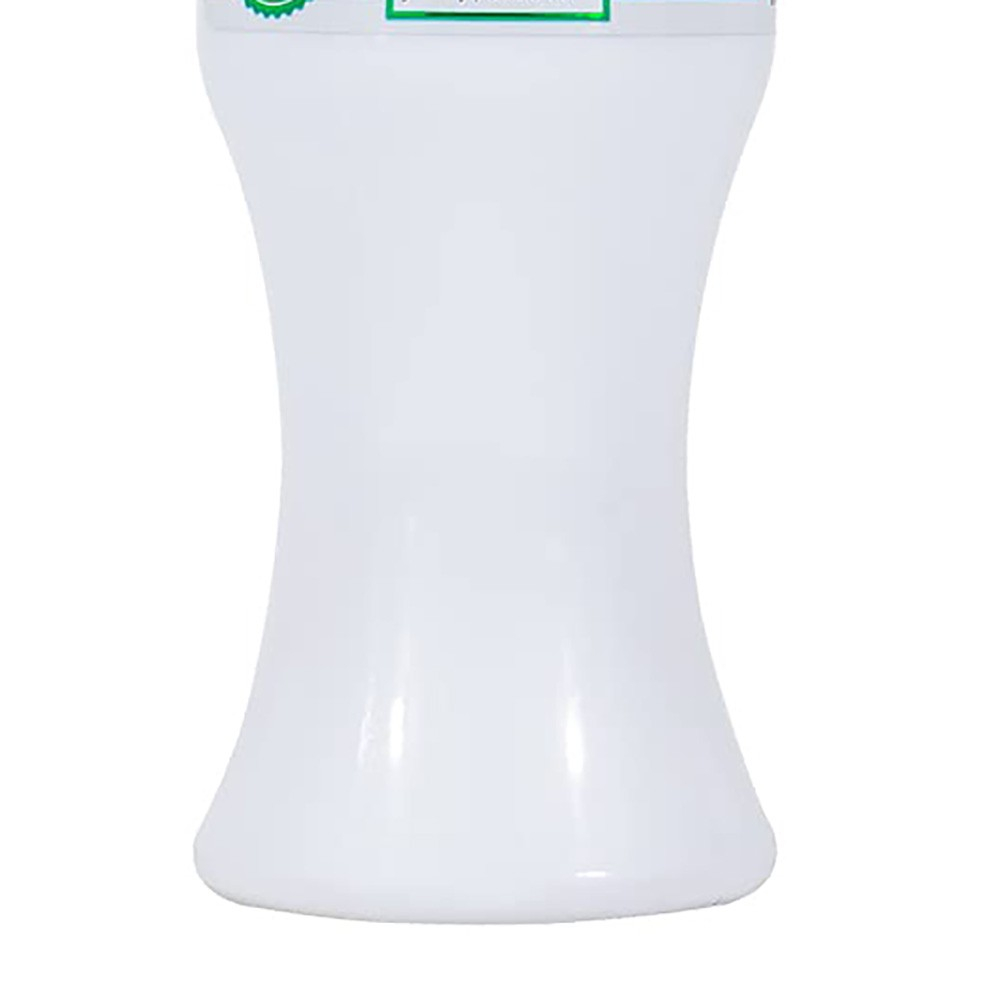 Desodorante �ntimo Unissex Aroma Menta em vista frontal, com a tampa do bico spray removida, pronto para uso