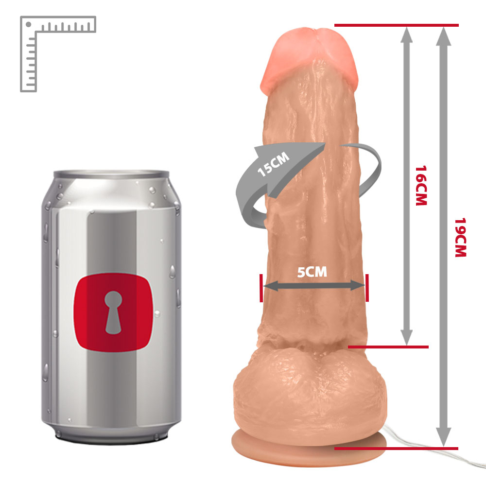P�nis Real�stico Feito em PVC Flex�vel com Escroto, Vibrador e Ventosa King 19 x 5cm Bege, mostrando o dildo completo e o controle com fio, em uma vis�o panor�mica