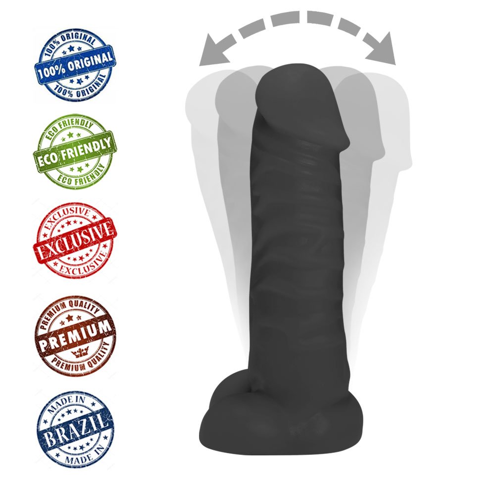 P�nis Real�stico Feito em PVC Flex�vel com Escroto Fast 16 x 3,5cm Preto | Detalhe da ponta do p�nis, focando na glande e no material de PVC flex�vel