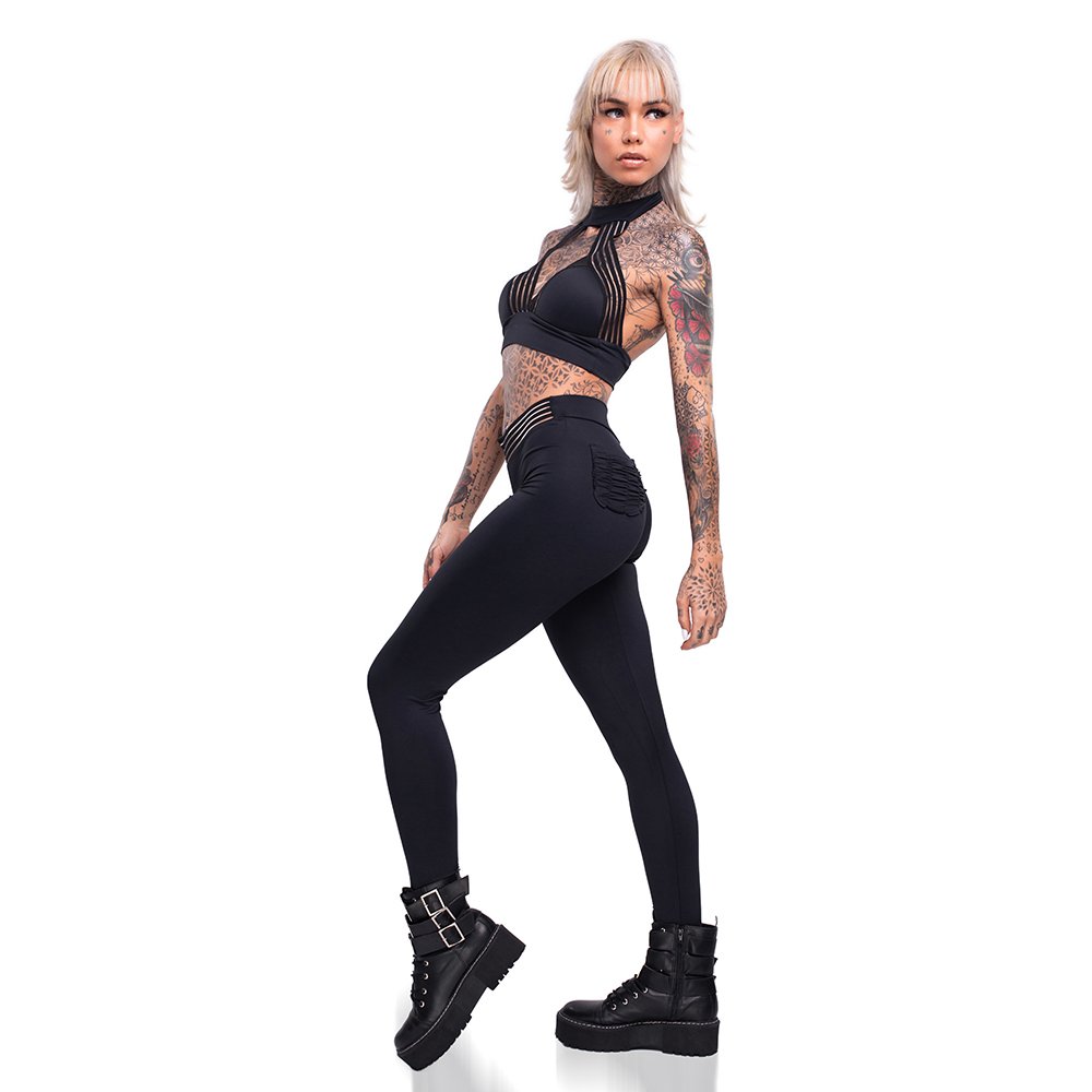 Conjunto Sensual Sexy em Suplex Poliamida - Cal�a Levanta Bumbum e Cropped Frente �nica Preto - Close no cropped, destacando as tiras e tela mesh