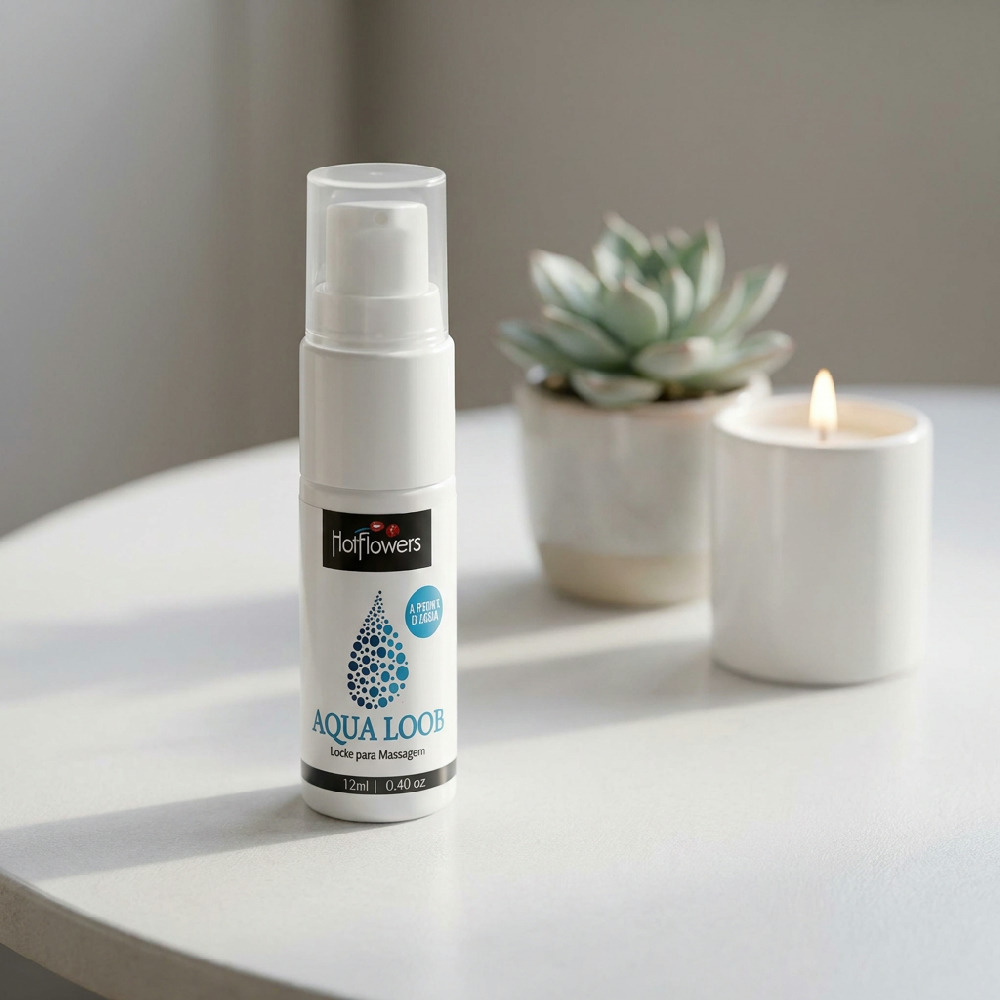 detalhe do bico aplicador do Gel Lubrificante Aqua Loob 12ml, em branco, com a tampa transparente