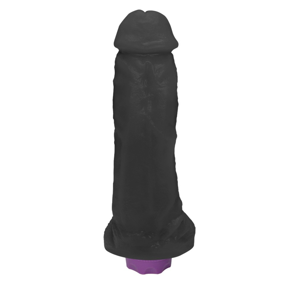 Vista da parte inferior do P�nis Real�stico com Escroto e Vibrador 10 Velocidades Recarreg�vel King Preto, destacando o anel vibrat�rio em roxo