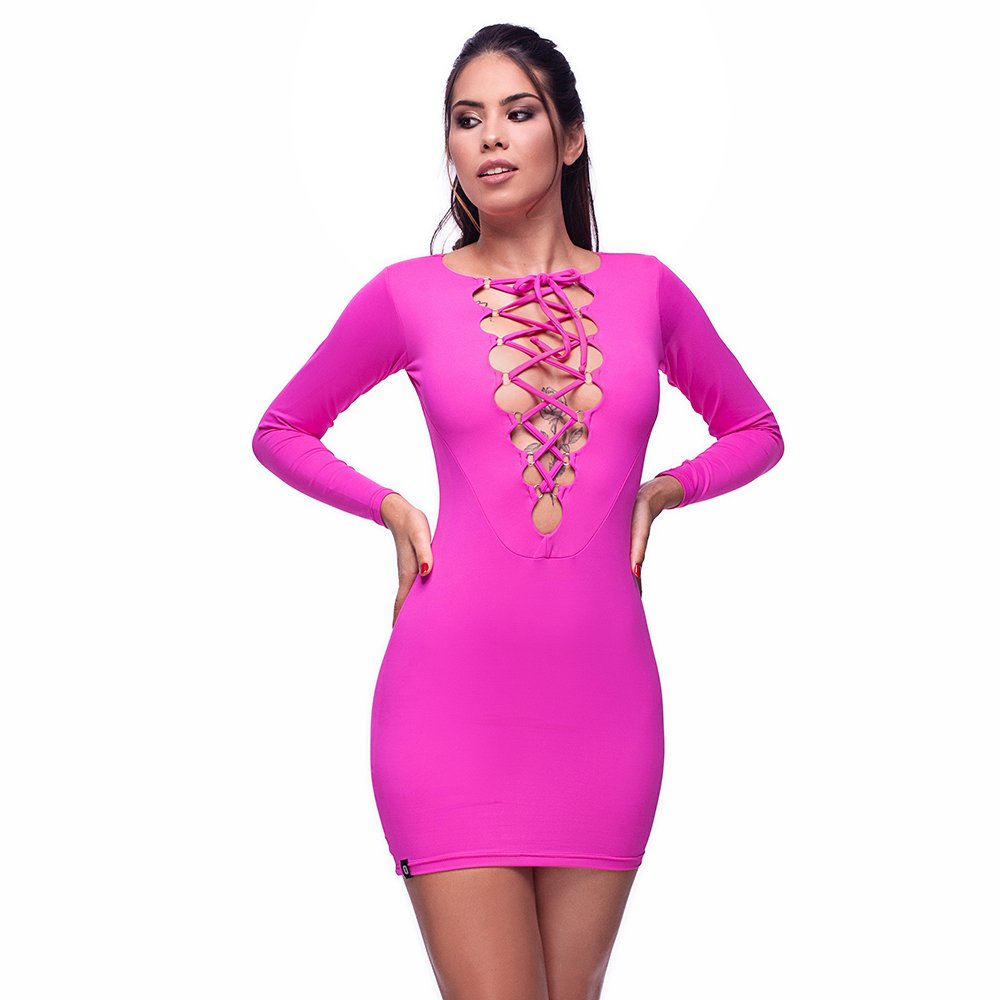 Vestido Sensual Sexy Pink em Suplex Poliamida em perspectiva frontal, mostrando o tran�ado ajust�vel do decote e caimento nas curvas