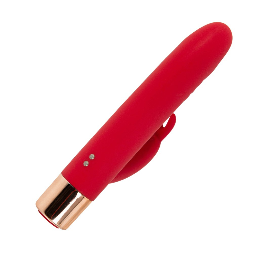 Vibrador Duplo em Silicone Recarreg�vel Vermelho - vista lateral frontal evidenciando a curvatura e material