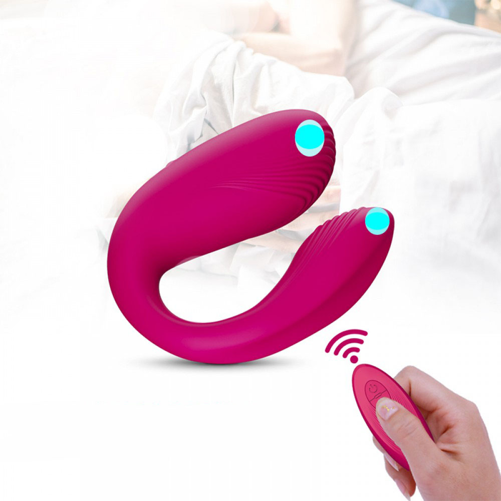 Vibrador para Casal Recarreg�vel em Silicone 7 Vibra��es e Controle sem Fio Pink, indicando luzes e sinal