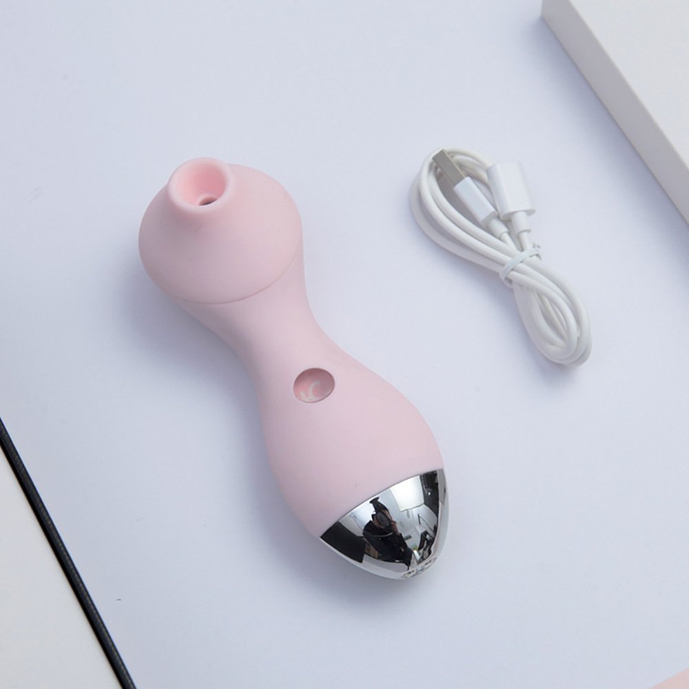 Sugador de Clitóris em Silicone Recarregável com 3 Sucções Polly Rosa | Foto 05 Sugador de Clitóris em Silicone Recarregável com 3 Sucções Polly Rosa | Foto 05