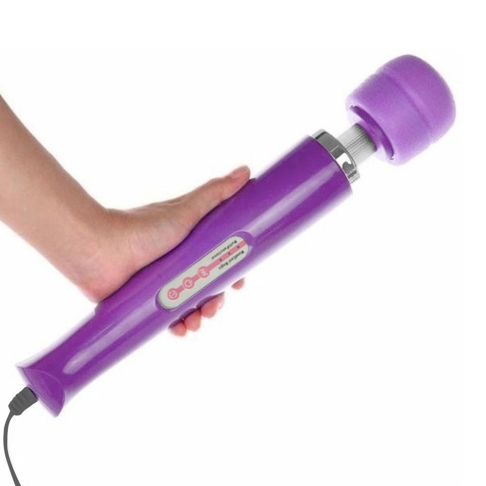 Massageador Er�tico Magic Wand Big Roxo em uso demonstrativo