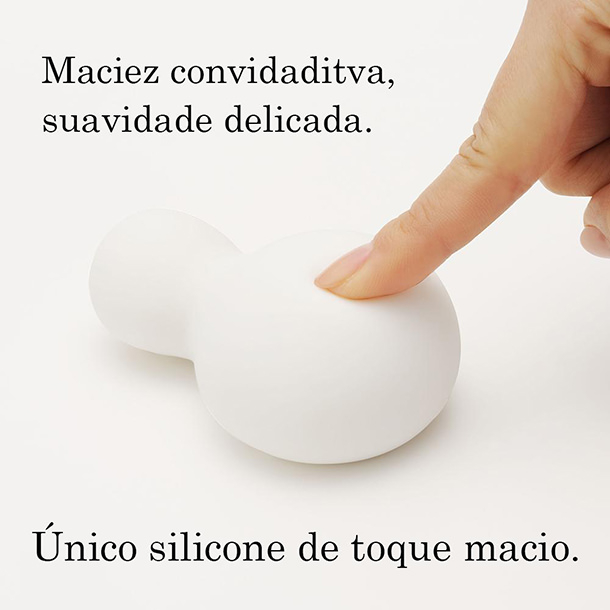 Vibrador para Clitóris Yuki em Silicone Médico com 3 Velocidades e Carregamento via USB Branco | Foto 03 Vibrador para Clitóris Yuki em Silicone Médico com 3 Velocidades e Carregamento via USB Branco | Foto 03