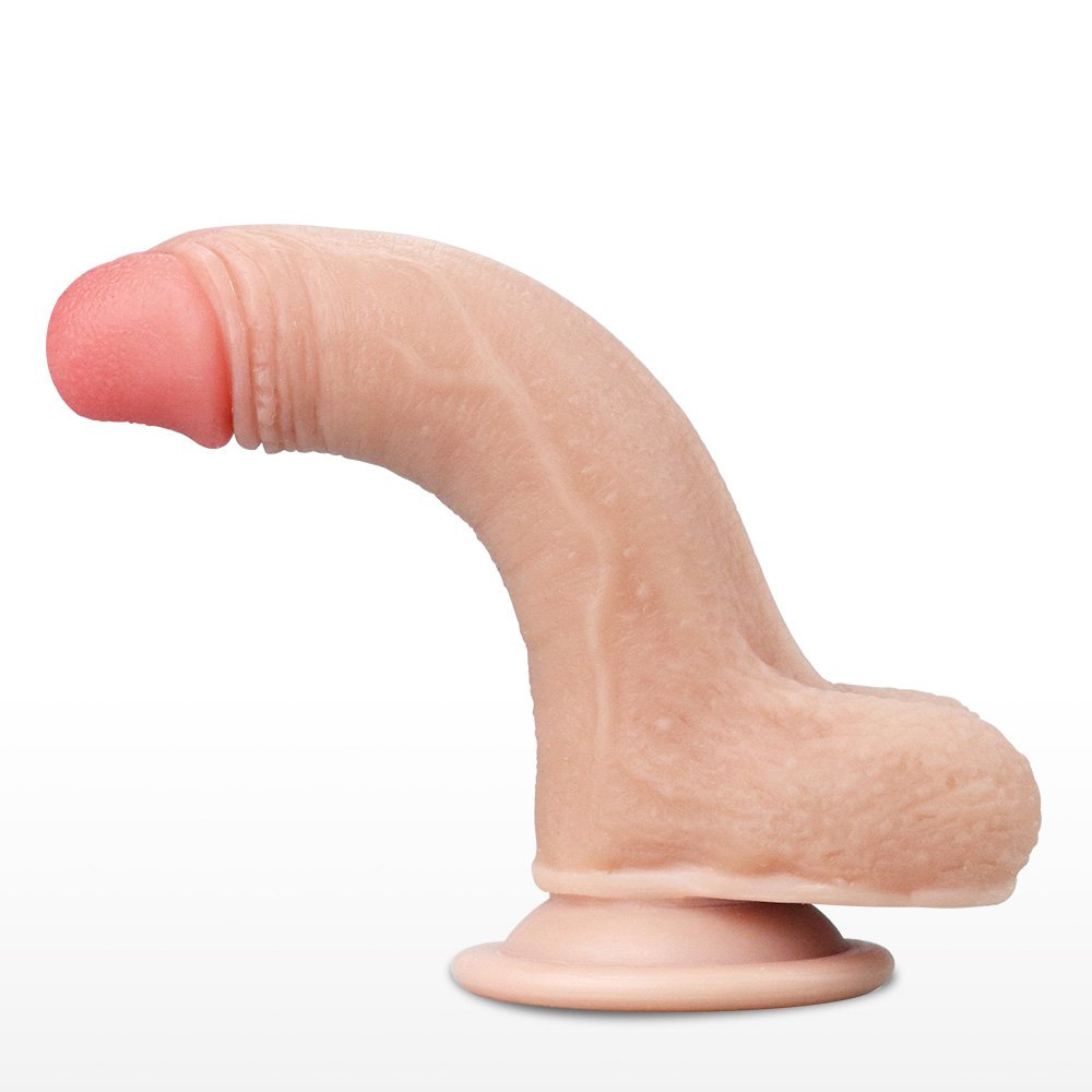 Pênis Realístico Beliscável em Cyberskin com Escroto e Ventosa 17,5x3,7cm Bege | Foto 03 Pênis Realístico Beliscável em Cyberskin com Escroto e Ventosa 17,5x3,7cm Bege | Foto 03
