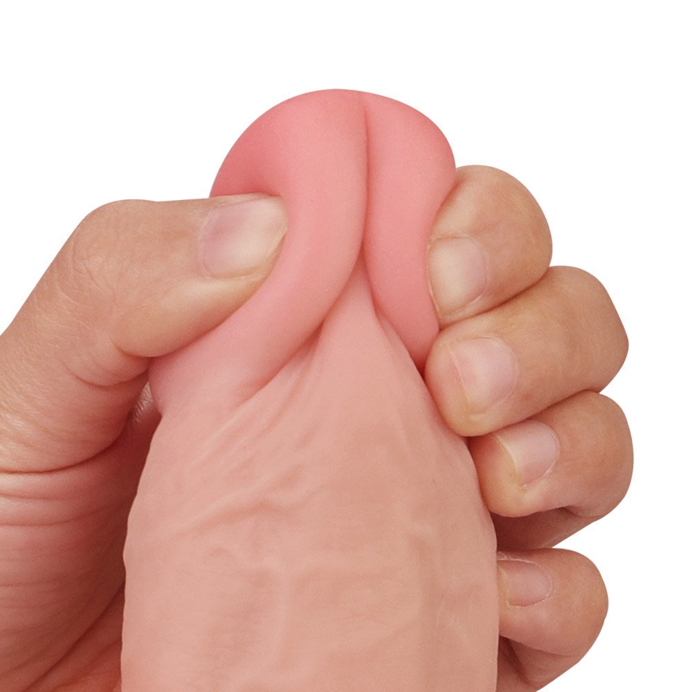 Pênis Realístico Beliscável em Cyberskin com Escroto e Ventosa 24,5x4,4cm Bege | Foto 03 Pênis Realístico Beliscável em Cyberskin com Escroto e Ventosa 24,5x4,4cm Bege | Foto 03