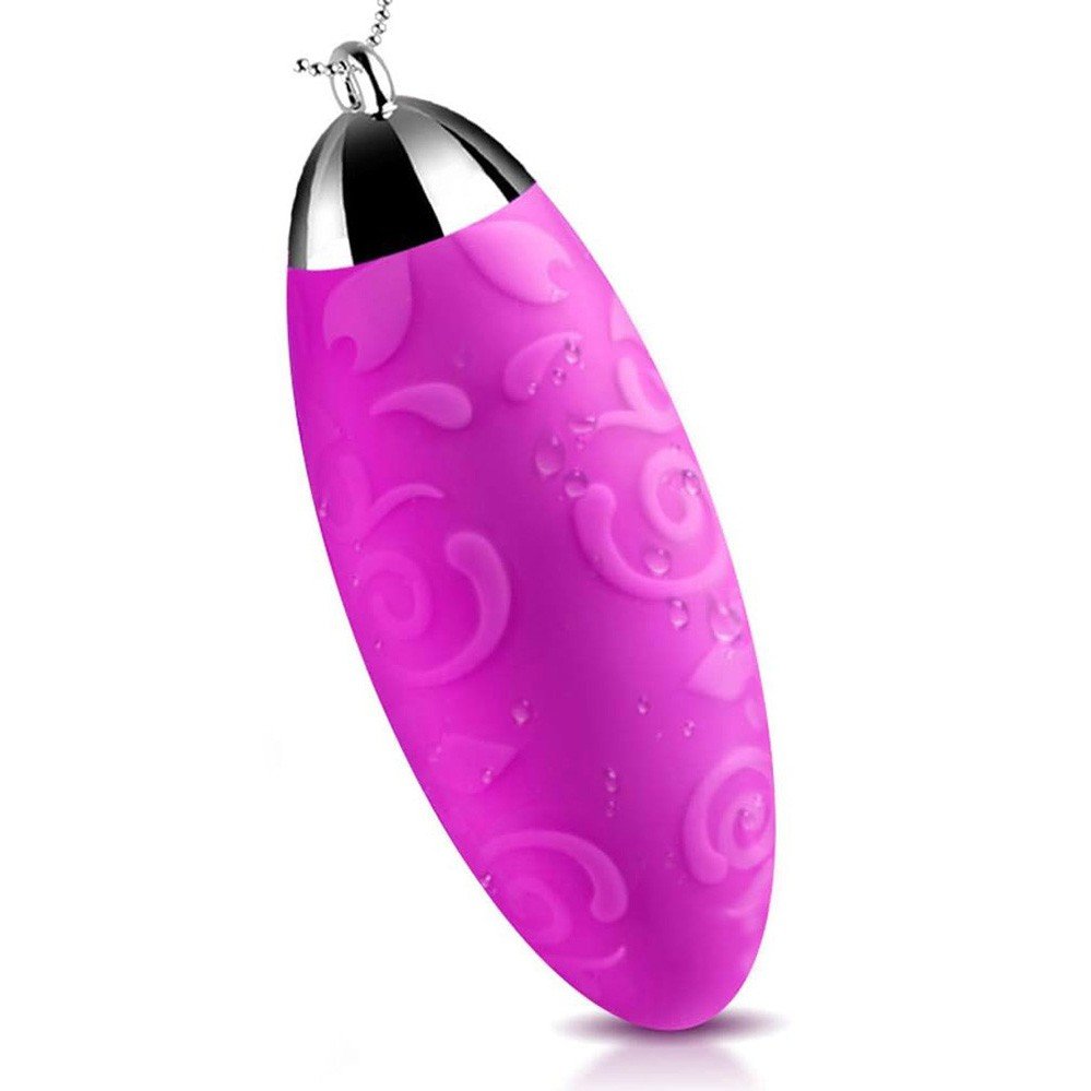 Vibrador Bullet em Silicone Recarreg�vel com Controle sem Fio: vista diagonal do bullet pink com acabamento cromado e detalhes em relevo