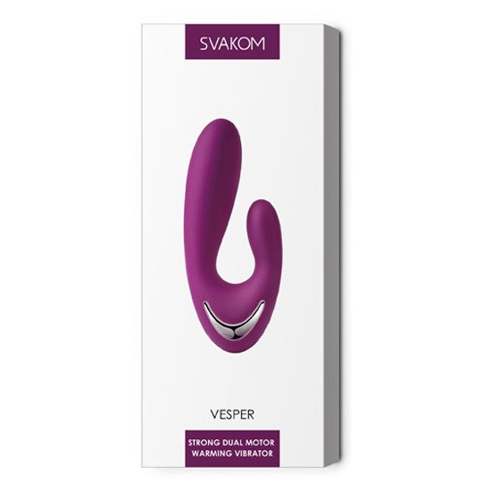 Vibrador Duplo, 10 Vibra��es e Aquecimento Vesper Roxo - Close no detalhe cromado e no acabamento texturizado, evidenciando a qualidade