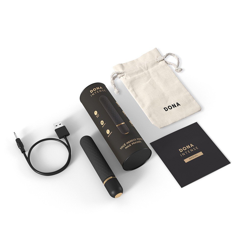 Vibrador Bullet Recarreg�vel em Silicone com 10 Vibra��es Intense Preto em um plano detalhado, evidenciando o acabamento do silicone preto fosco.