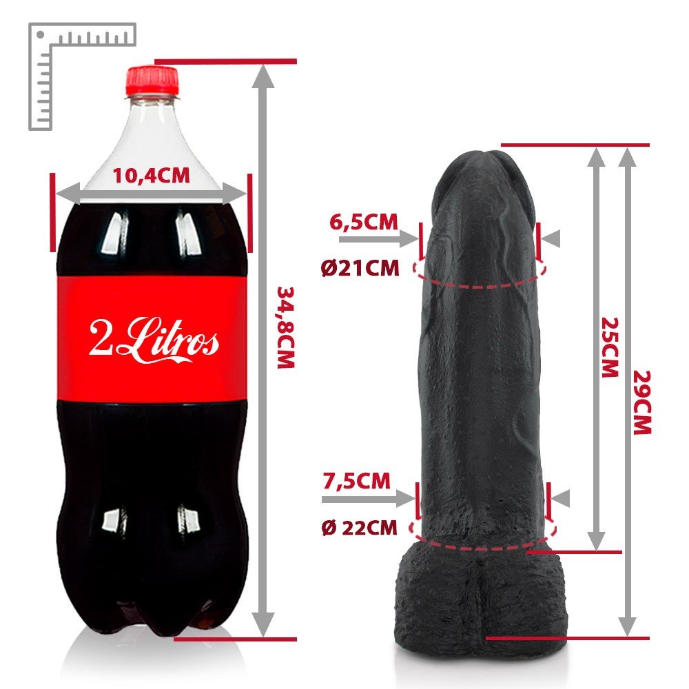 P�nis Real�stico em PVC Flex�vel Moz�o 29 x 7,5cm Preto, vista obl�qua de cima. Mostra o corpo do dildo com a base detalhada. Fundo branco.
