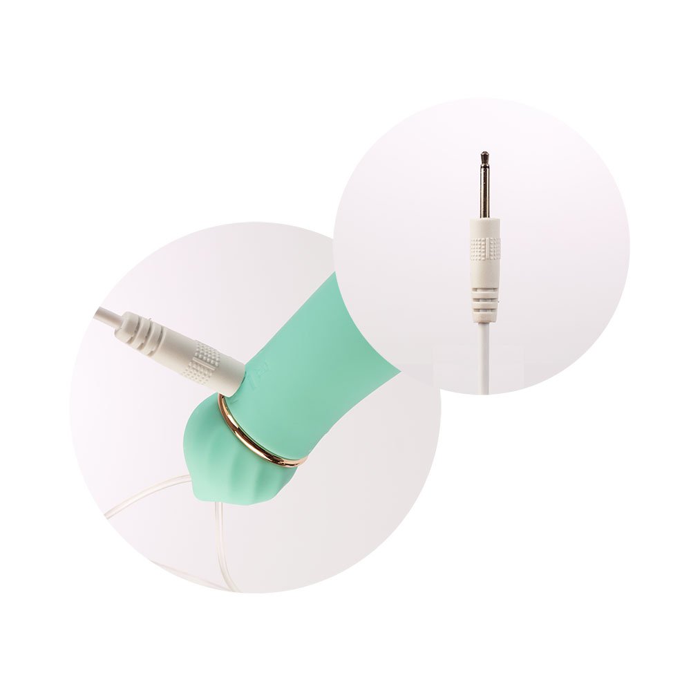 Vibrador Bullet Recarregável em Silicone com Controle sem Fio 9 Vibrações Kali Cyan | Foto 03 Vibrador Bullet Recarregável em Silicone com Controle sem Fio 9 Vibrações Kali Cyan | Foto 03