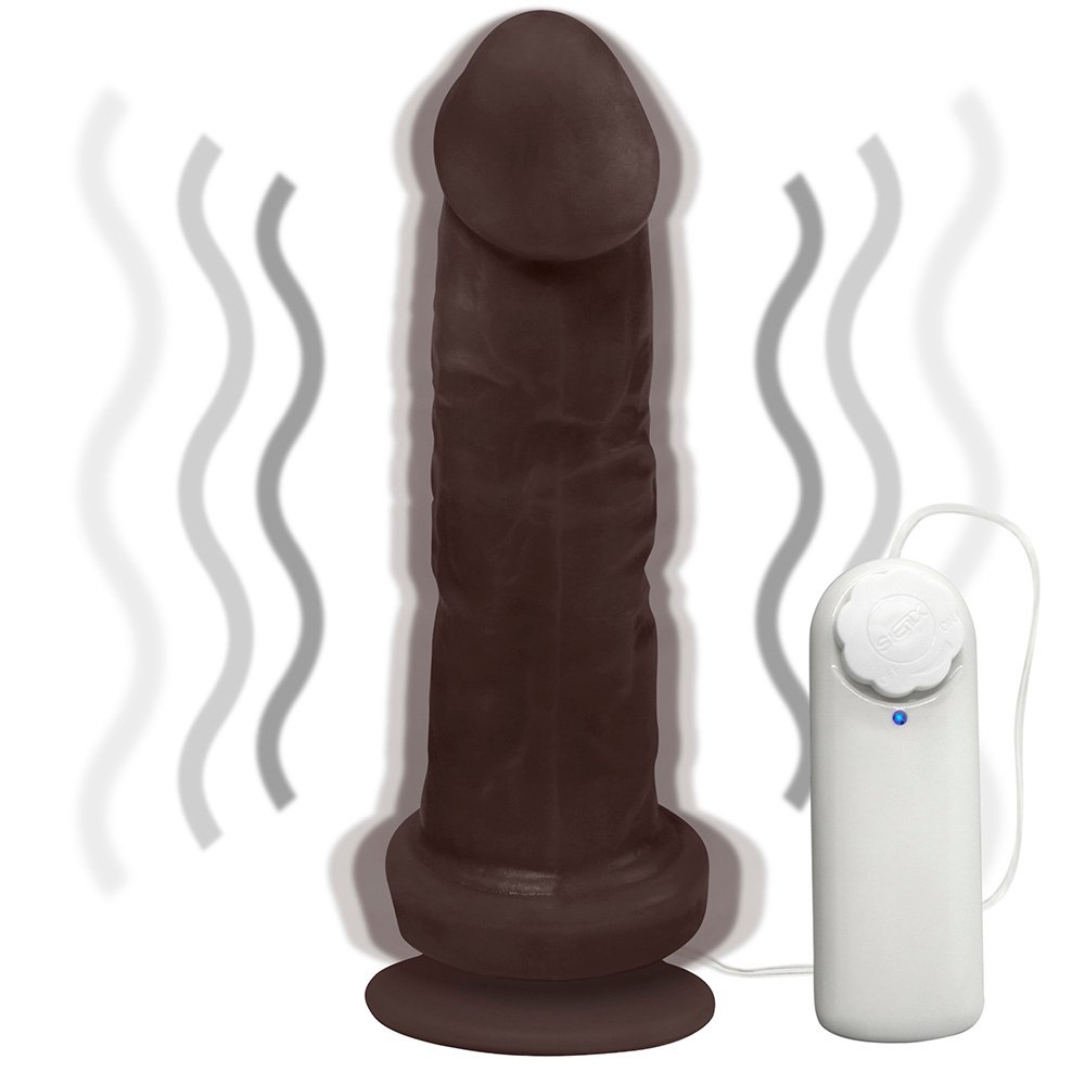 Perspectiva geral do P�nis de Borracha Martes com Vibrador e Ventosa na cor marrom, destacando todas as suas caracter�sticas e o controle com fio para ajuste da vibra��o.