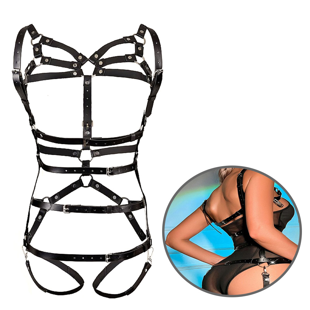Body Fetichista em PU com fivelas ajust�veis e argolas, vista traseira, com detalhe do fecho e tiras