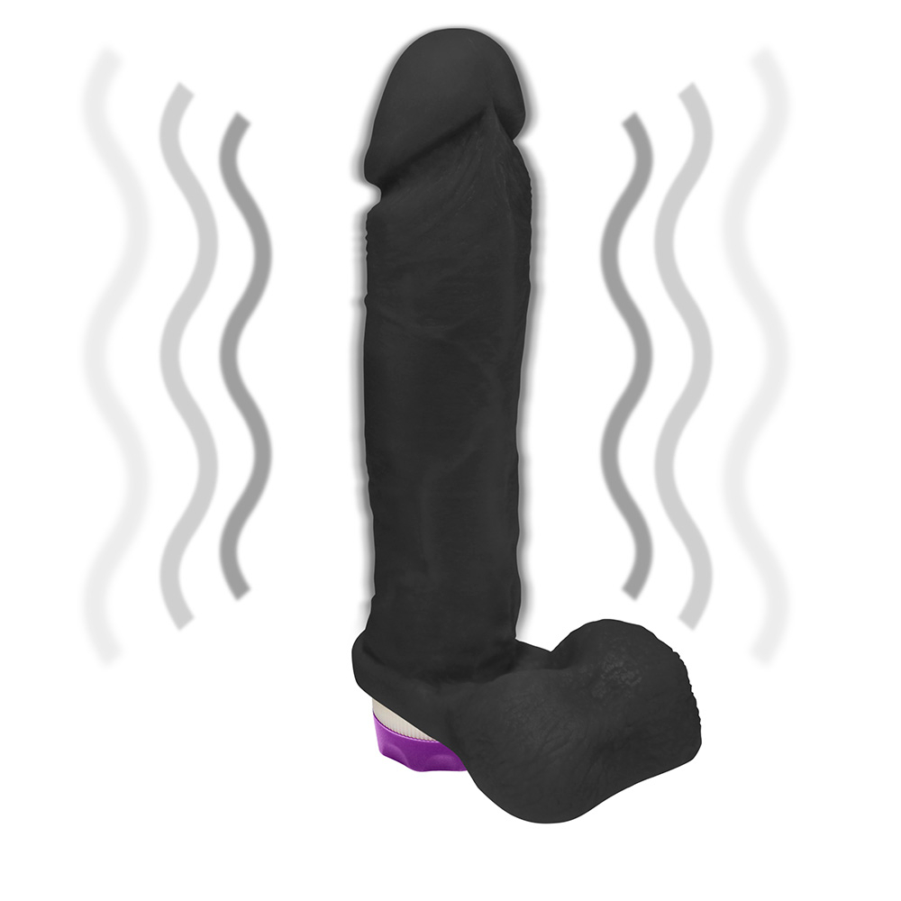 Composi��o completa do P�nis de Borracha Dion�sio com Escroto e Vibrador Preto, mostrando o produto em propor��o
