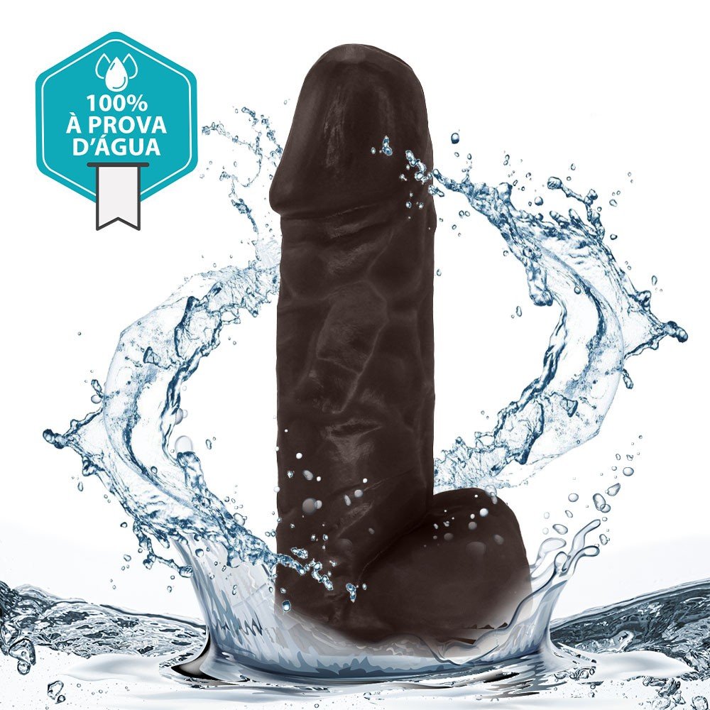 P�nis de Borracha Crono com Escroto 20 x 5cm Marrom em outra vista lateral, destacando a base para cinta e o comprimento
