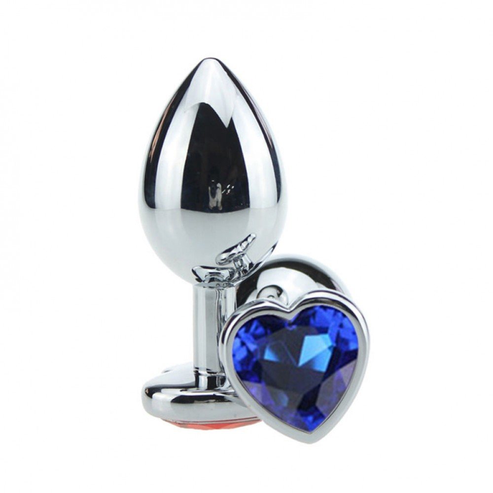 close na ponta anat�mica do Plug Anal Joia de metal para inser��o gradual segura e confort�vel