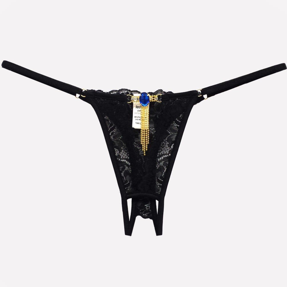 Detalhe da Calcinha String Fio Dental Sexy em Renda com Bijoux e Abertura na Vagina Preta, frente.