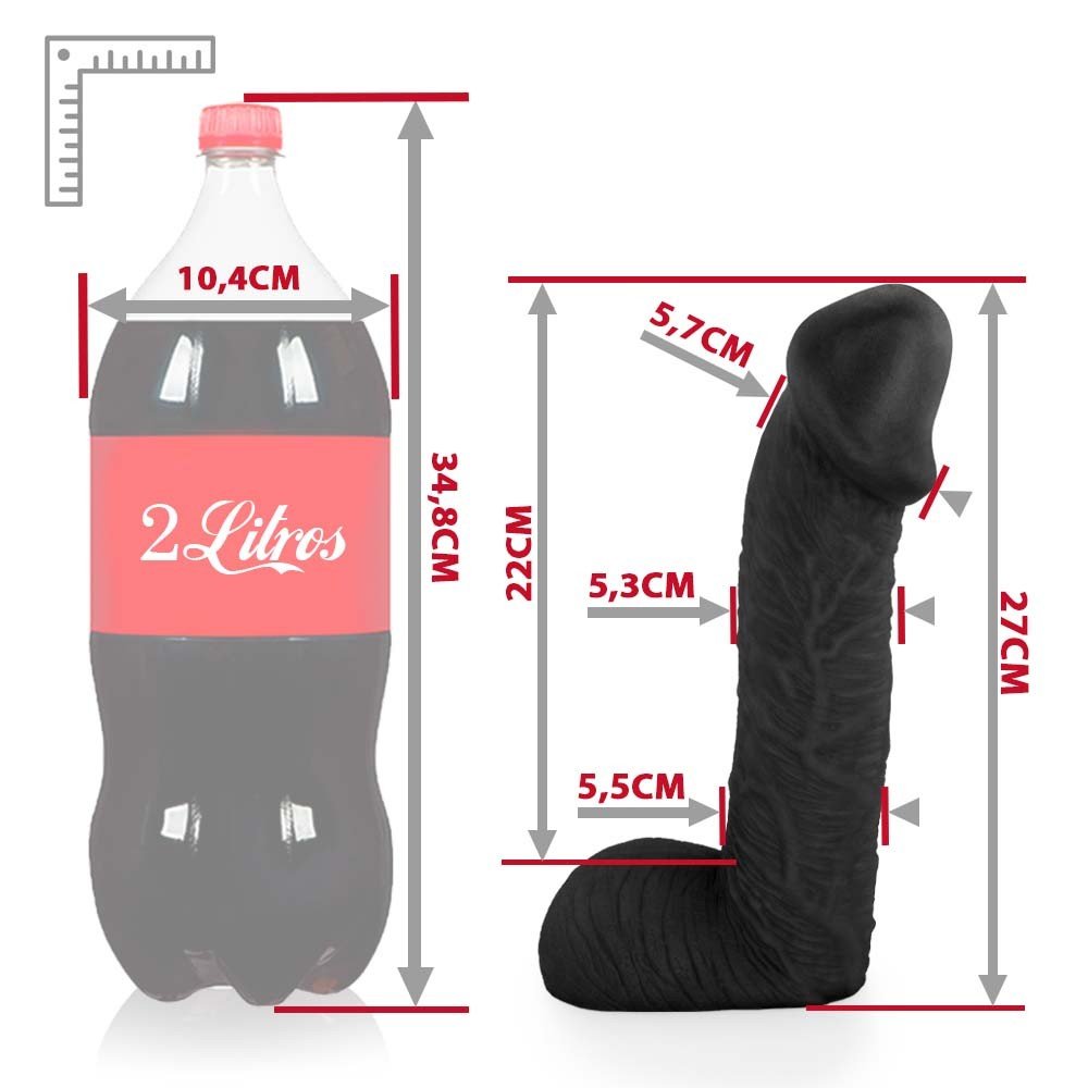 P�nis Real�stico com Escroto Sucuri - Dildo em PVC Flex�vel 27x6,5cm Preto em outra vista lateral, com o escroto em destaque na base.