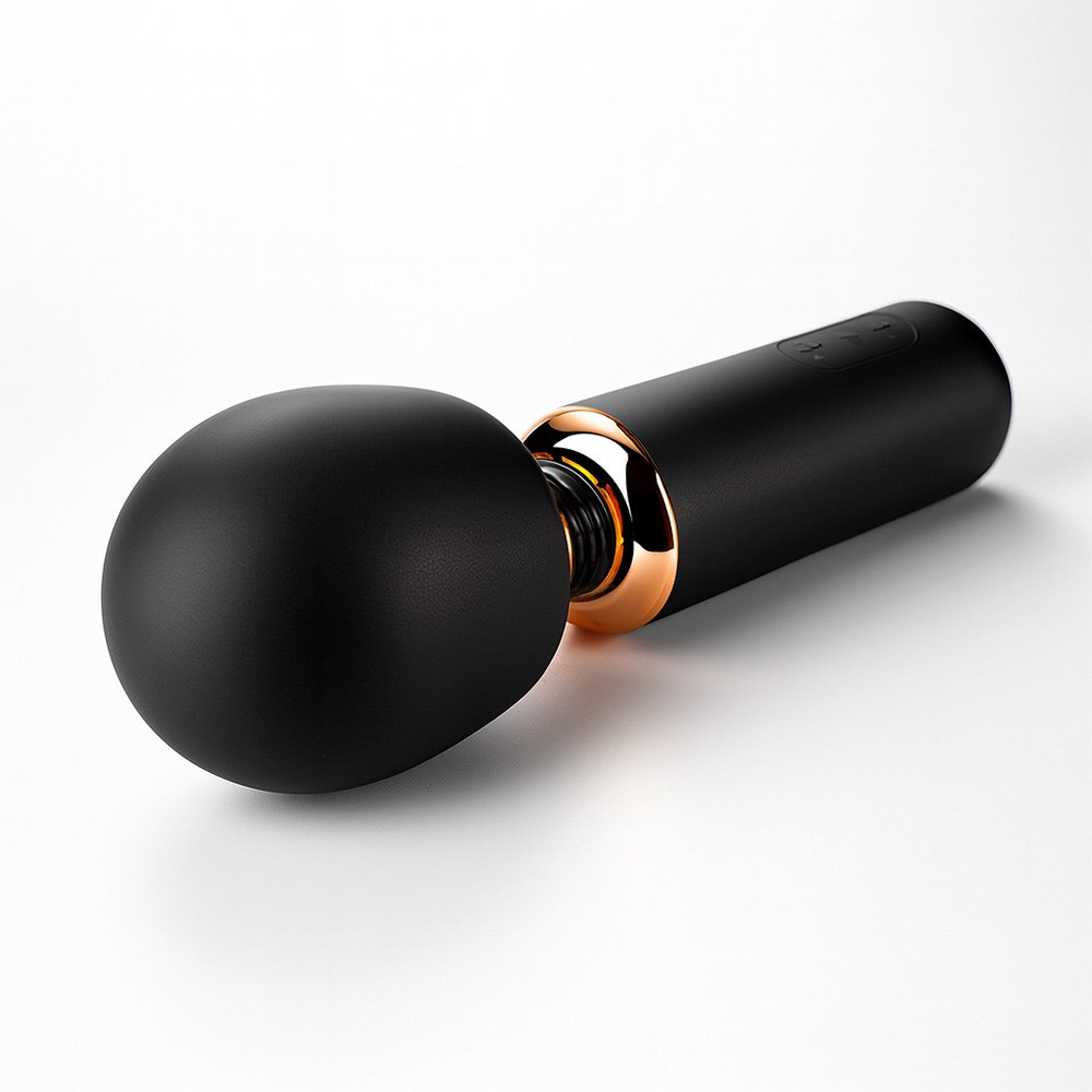 Massageador El�trico Varinha M�gica Joane em vista lateral, com cabo USB para carregamento