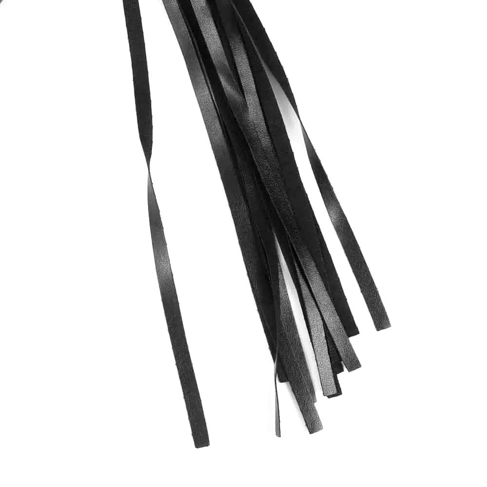 Flogger Haste Longa em Courvin com 15 Tiras de 30cm | Foto 03