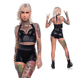 Foto do Produto Conjunto Sensual Sexy em Cirre Shorts com Tiras Laterais e Cropped com Bojo Preto
