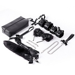 Kit Bondage 6 com Necessaire: Algema, Plug Rabo, Coleira, Tornozeleira, Flogger e Tiara Preto