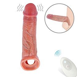 Capa Peniana Cyberskin com Vibrador 20,5cm e Extensor Interno de 6cm e Controle Bege