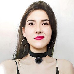 Coleira Social Chocker em PU (Imitação de Couro) com Sino e Fivela para Ajuste Preta