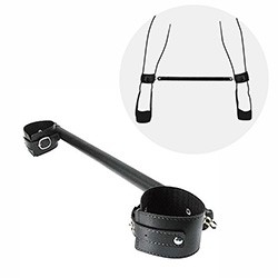 Foto do Produto Separador de Penas em PU (Imita��o em Couro) com Barra de 50cm Preto