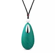 Foto do Produto Vibrador Discreto em Silicone Recarregável com 9 Vibrações Beryl Verde