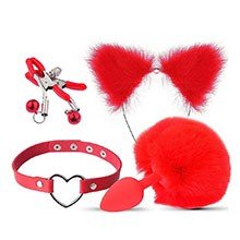 Foto do Produto Plug Anal Rabo em Silicone com Gargantilha, Prendedor de Mamilo com Sino + Gorro de Natal Vermelho