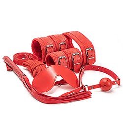 Foto do Produto Kit Bondage 7: Venda, Morda�a, Corda, Flogger, Coleira com Guia e Duas Algemas Vermelho