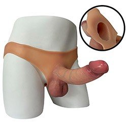 Foto do Produto Capa Peniana em Cyberskin de 19,5cm e Extensor Interno de 5cm com Cinta Bege